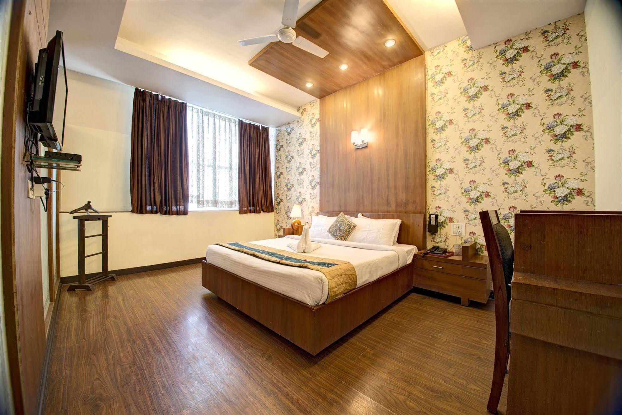 Hotel Pr Residency Амрітсар Екстер'єр фото